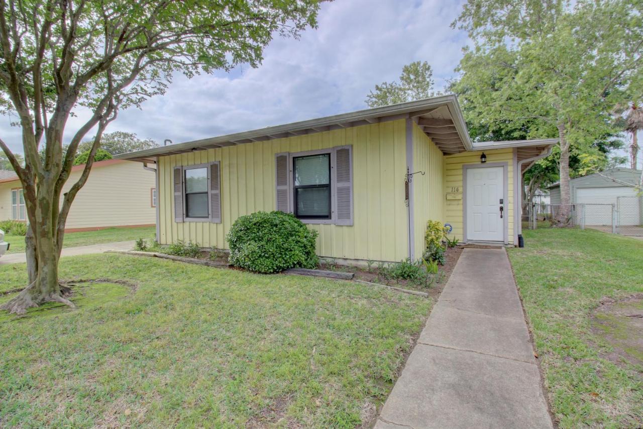 Charming 2Br Near University, Beach & Attractions Galveston Exterior photo